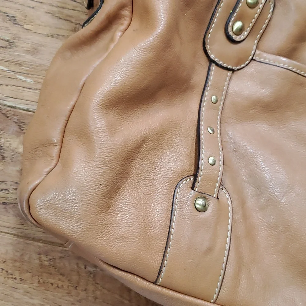 Storksak Elizabeth Leather Diaper Bag